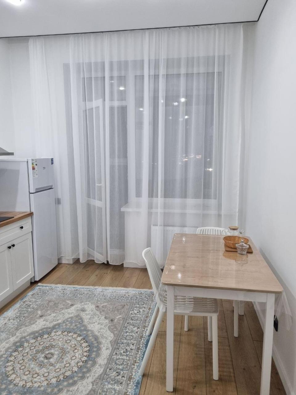 отличная возле ханшатыра Apartment Nur-Sultan (Astana)
